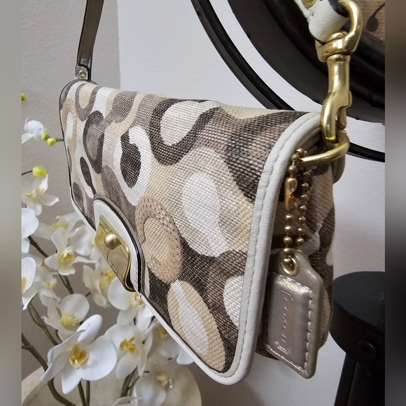 Coach Kristin Embellished Large Clutch Art Deco OP Leather Multi Tan print EUC - Picture 4 of 16